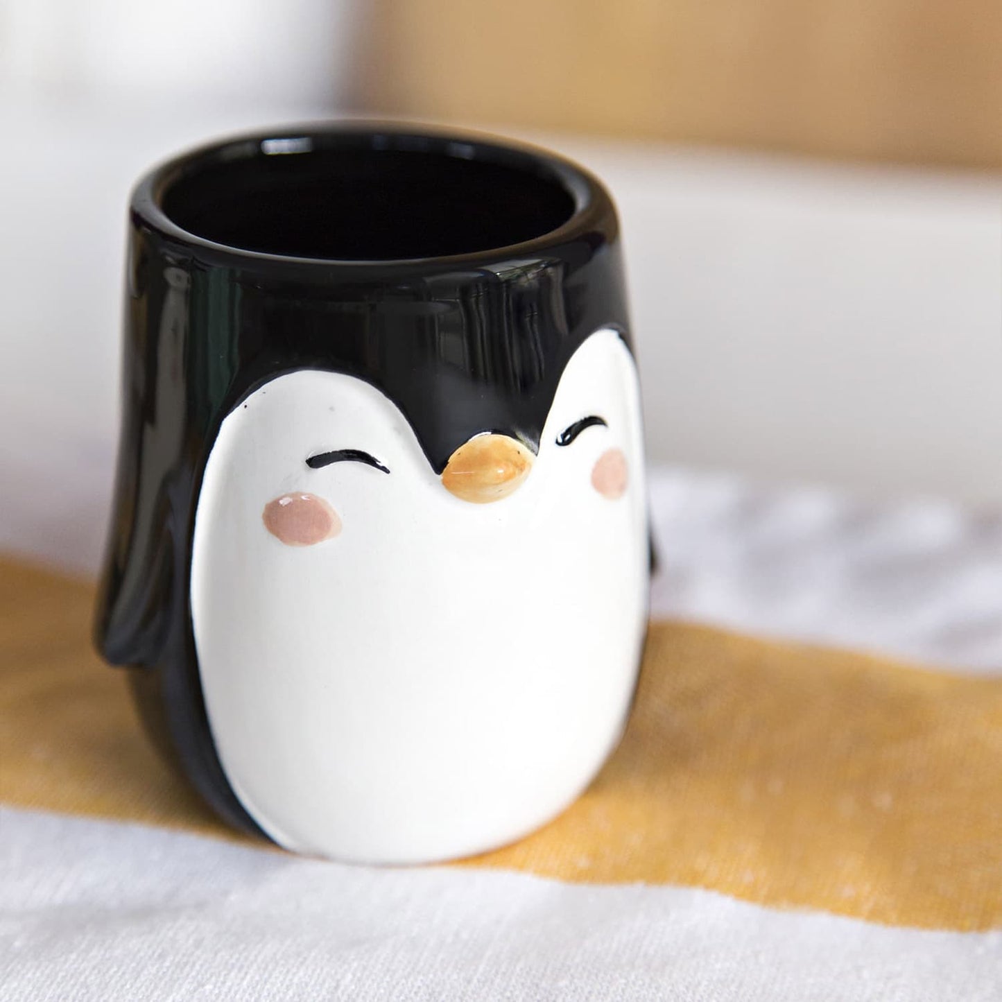 Penguin Pot